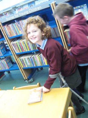 P5/6 Trip to Magherafelt Library
